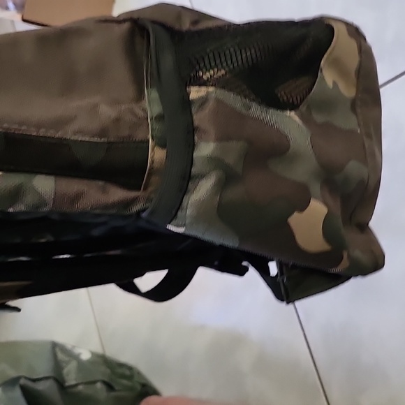 Intrepid Camo Backpack - Picture 6 of 16